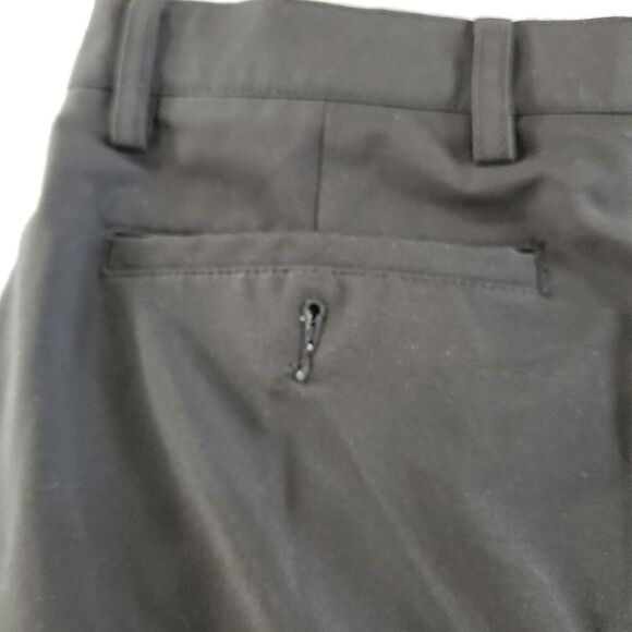 FootJoy Shorts Mens 34 Black Chino Slash Pocket Regular Fit Flat Front Logo - Picture 8 of 10